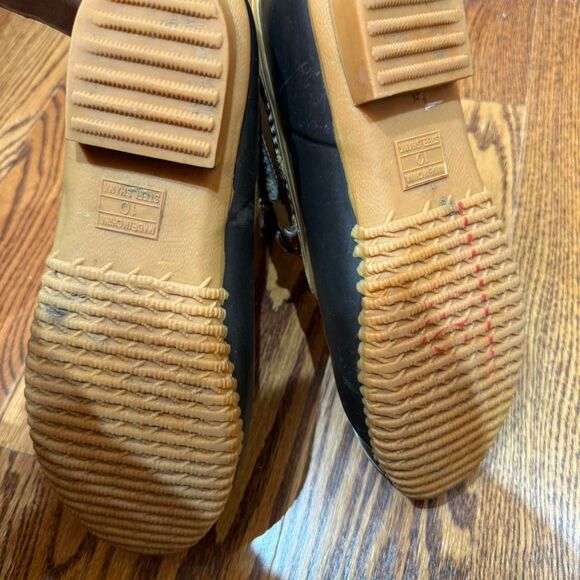 Lands End Women's Brown and Tan Duck Boots with inner lining - Picture 6 of 6